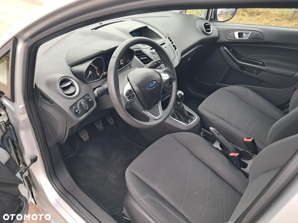 Ford Fiesta 1.6 TDCI Champions Edition - 13