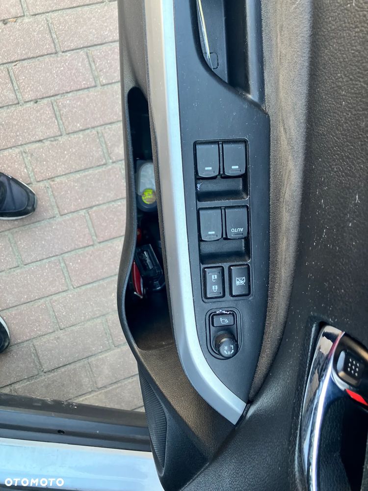 Suzuki Vitara 1.6 DDiS (4x4) Allgrip TCSS Comfort+ - 8