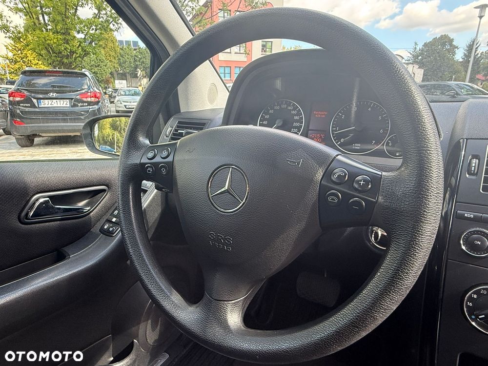 Mercedes-Benz Klasa A 150 Autotronic Classic - 14