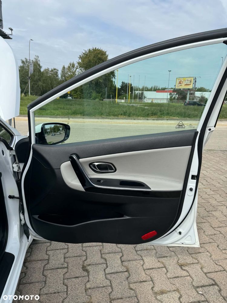 Kia Ceed 1.6 CRDi L DCT - 13