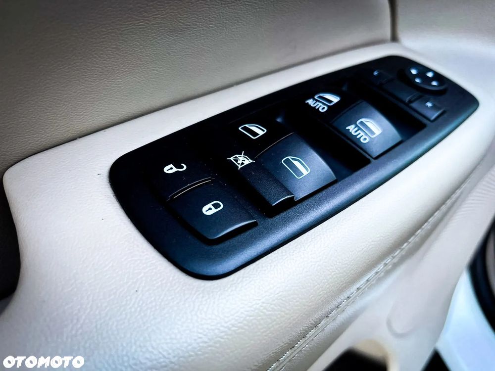 Jeep Grand Cherokee 3.6 V6 Limited - 19