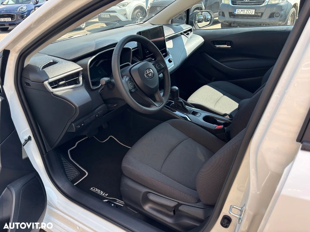 TOYOTA Corolla 2026 — imagine 12
