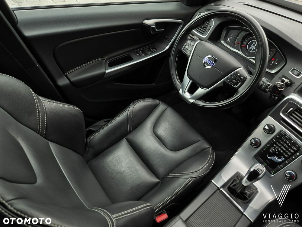 Volvo V60 - 15