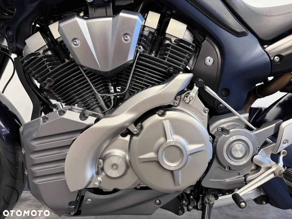 Yamaha MT - 12