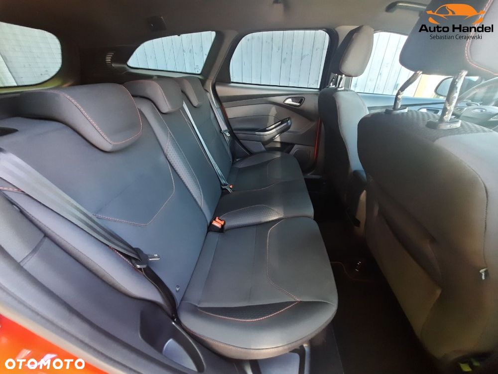 Ford Focus 1.5 EcoBoost STart-Stopp-System ST-LINE - 35