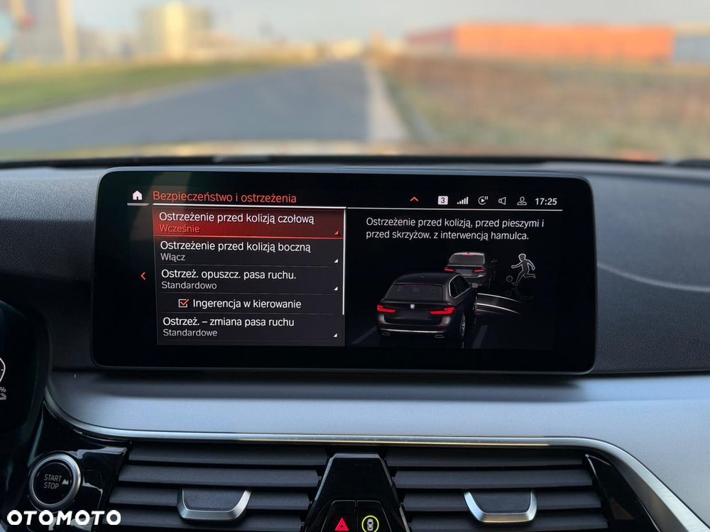 BMW Seria 5 530e Luxury Line sport - 33