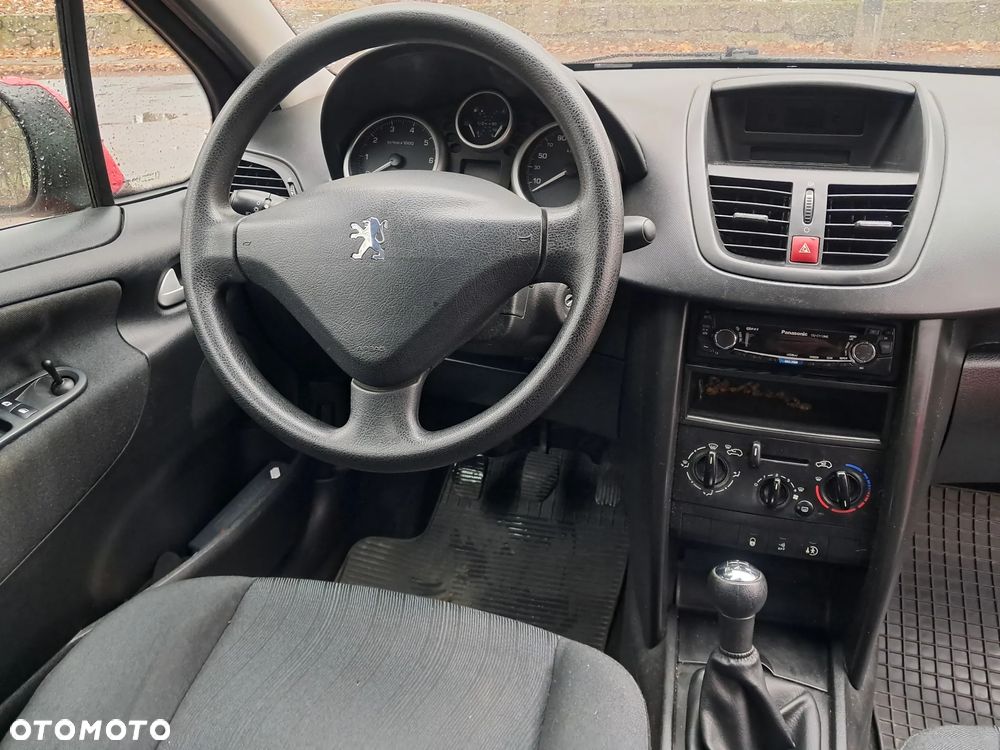 Peugeot 207 1.4 Presence - 10
