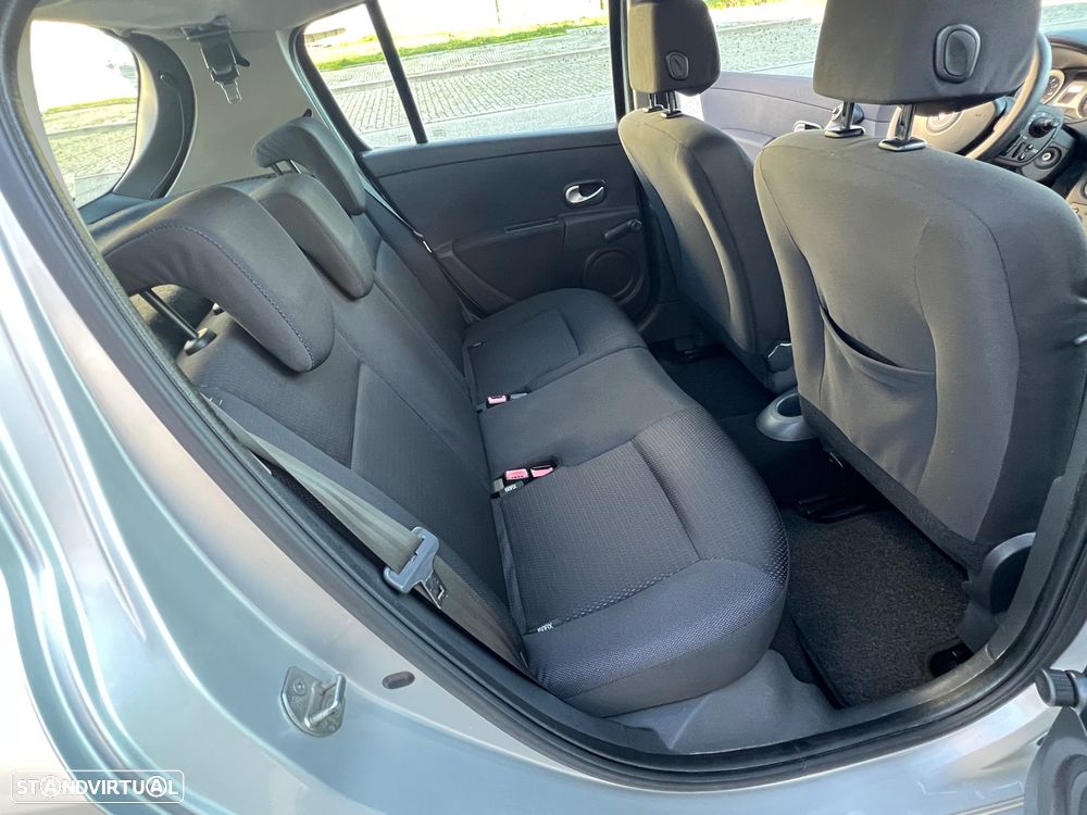 Renault Clio 1.2 16V Dynamique - 7