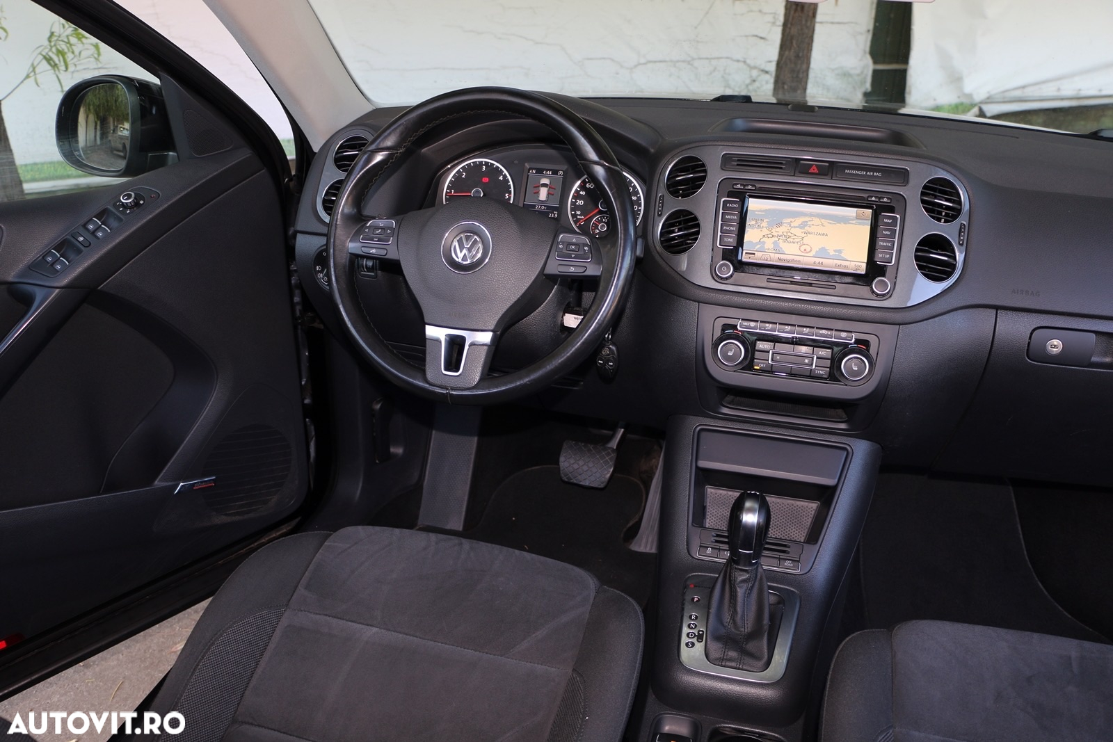 Volkswagen Tiguan 2.0 TDI DPF 4Motion BlueMotion Technology DSG Cup Sport & Style - 11