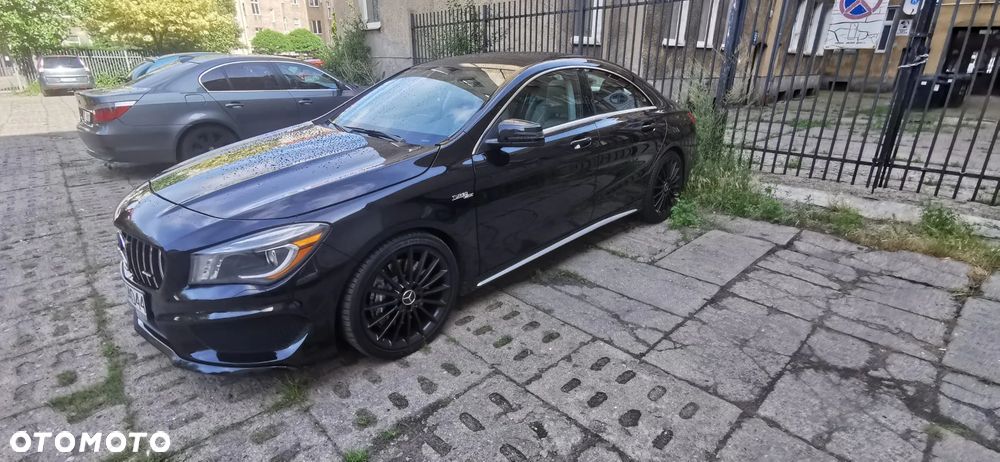 Mercedes-Benz CLA 45 AMG 4Matic 7G-DCT - 14