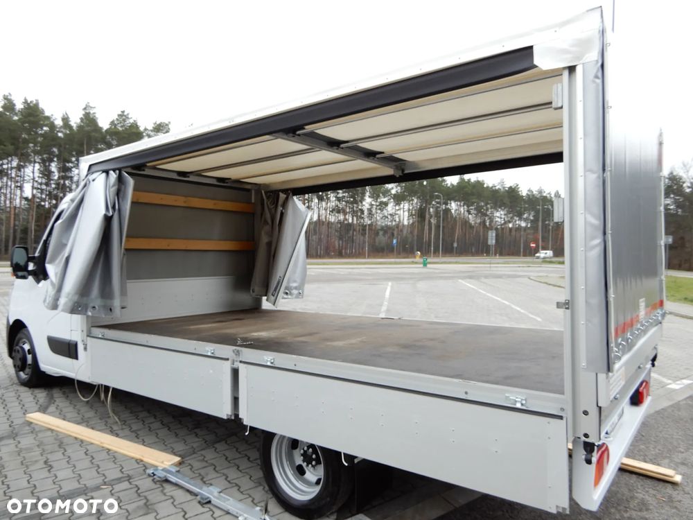 Iveco DAILY 163 KM Firana Obustronna Skrzynia 4327 mm 8 E.Palet WZMACNIANY 60 Tys Przebieg Serwis ASO Stan Jak NOWY POLECAM - 28