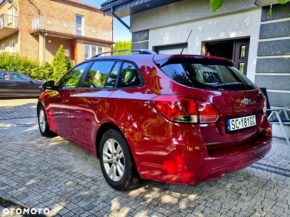 Chevrolet Cruze 1.8 LT+ - 17