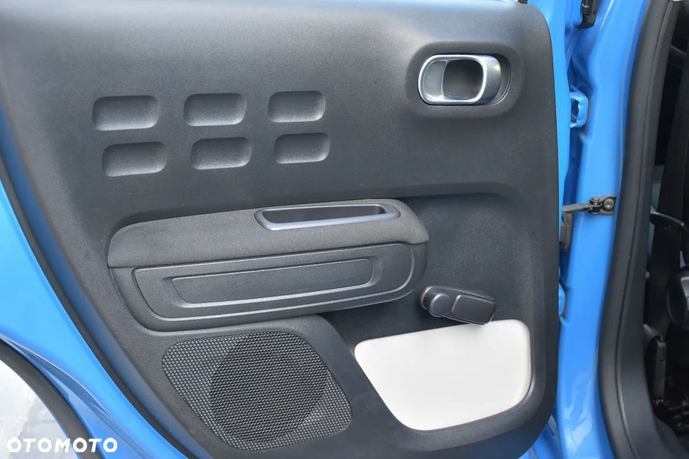 Citroën C3 1.2 PureTech Shine - 32