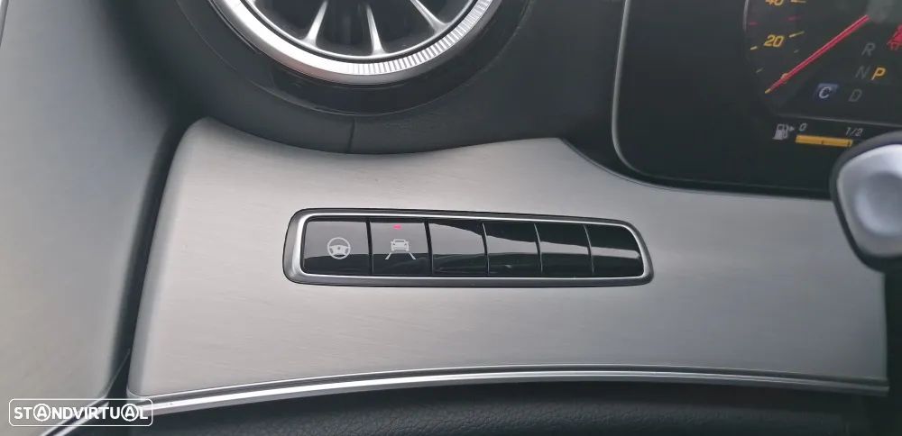 Mercedes-Benz CLS 400 d 4Matic 9G-TRONIC AMG Line - 49