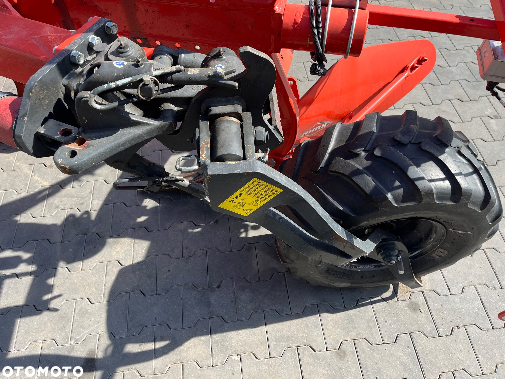 Kuhn Vari-master 123 - 6
