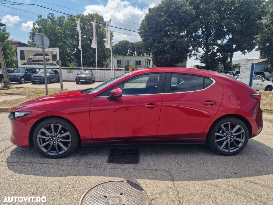 Mazda 3 - 4