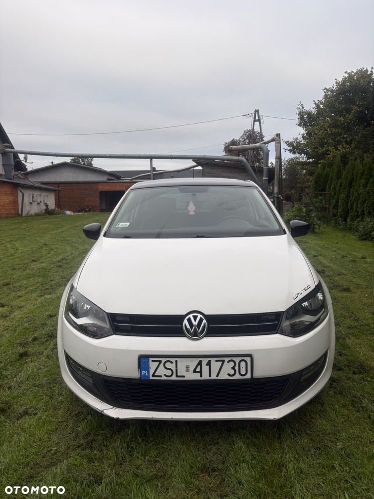 Volkswagen Polo 2013 photo 2
