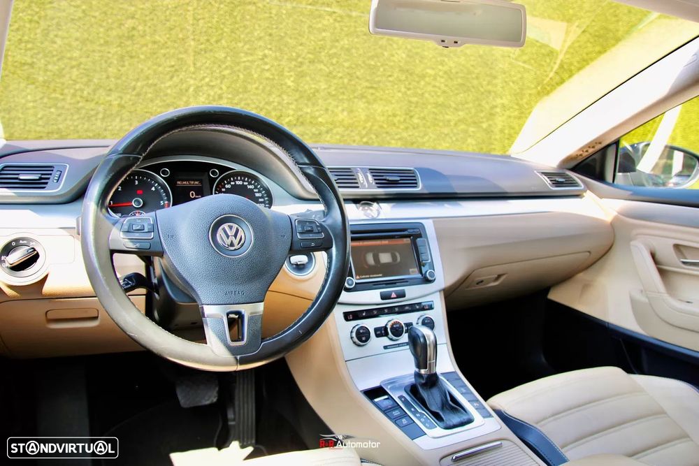 VW Passat CC 2.0 TDi BlueMotion DSG - 4