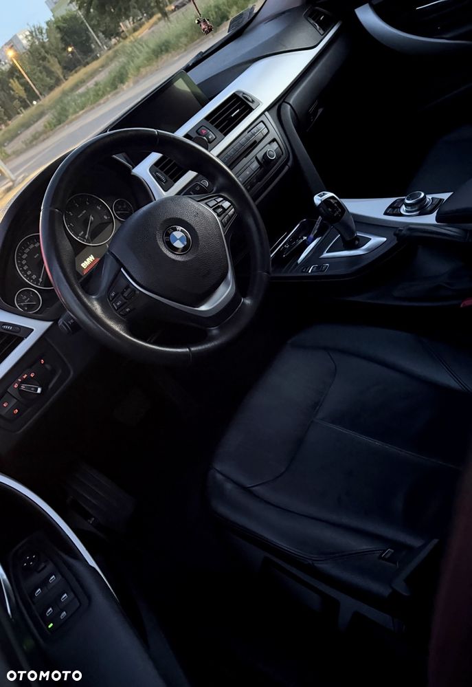 BMW Seria 3 320d Efficient Dynamic Edition - 2