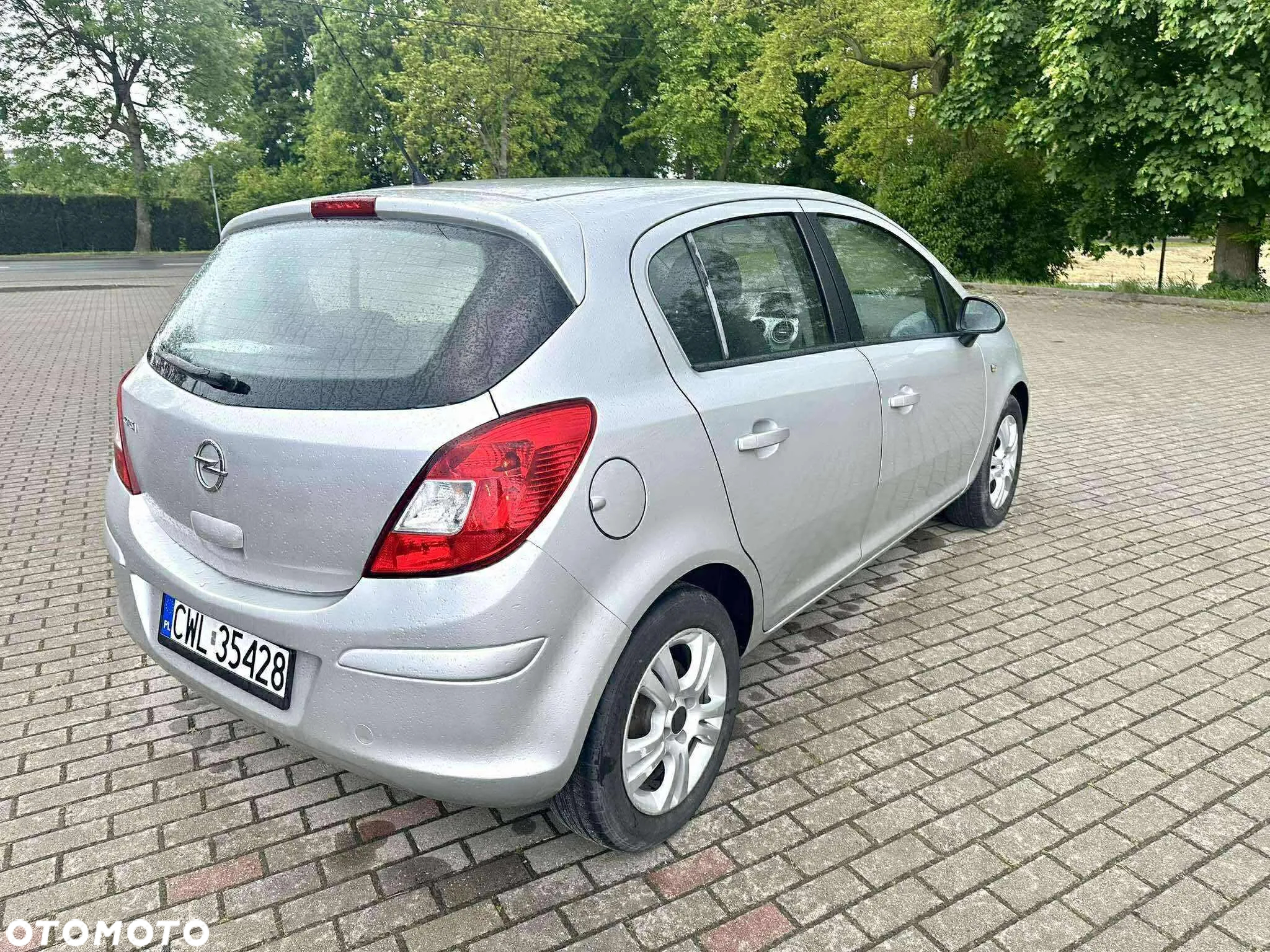 Opel Corsa - 11