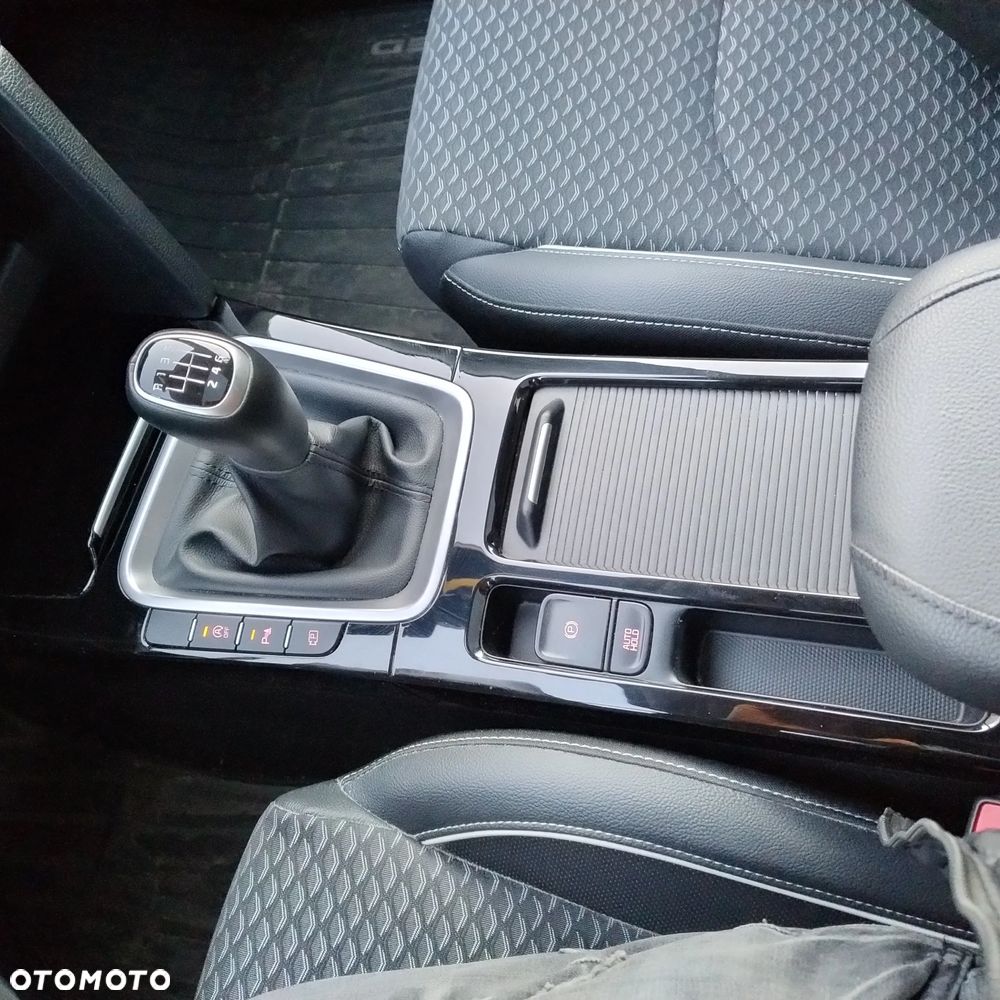 Kia Ceed 1.5 T-GDI Business Line - 7