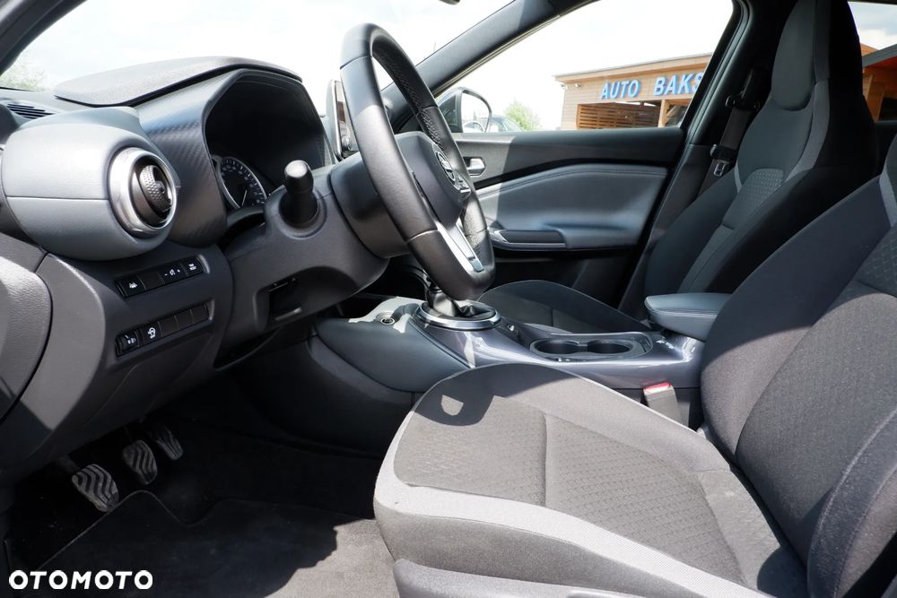 Nissan Juke 1.0 DIG-T Kiiro - 27