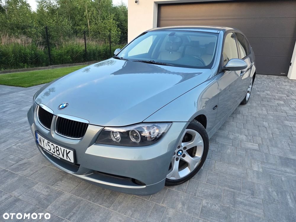 BMW Seria 3 318d DPF - 2