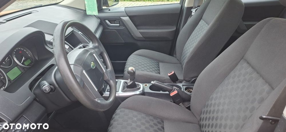Land Rover Freelander TD4 E - 12