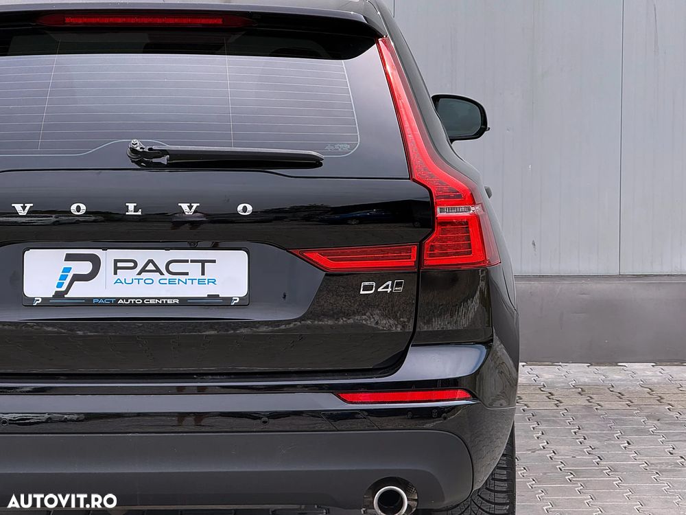 Volvo XC 60 D4 AWD Momentum - 16