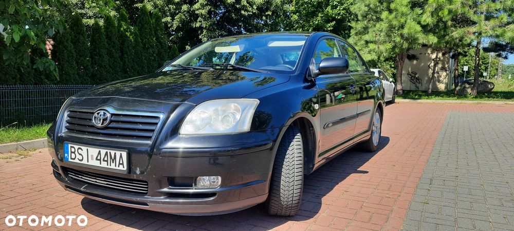 Toyota Avensis 1.8 VVT-i Sol - 2