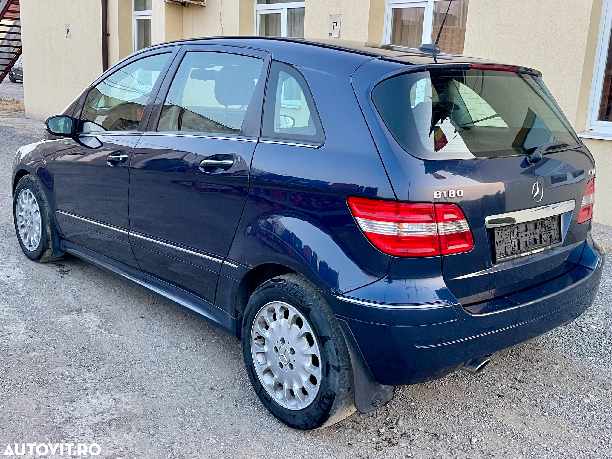 Mercedes-Benz B 180 CDI - 4