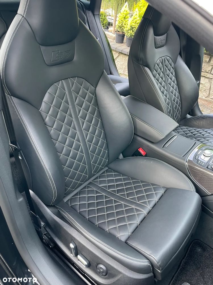 Audi S7 Sportback Standard - 17