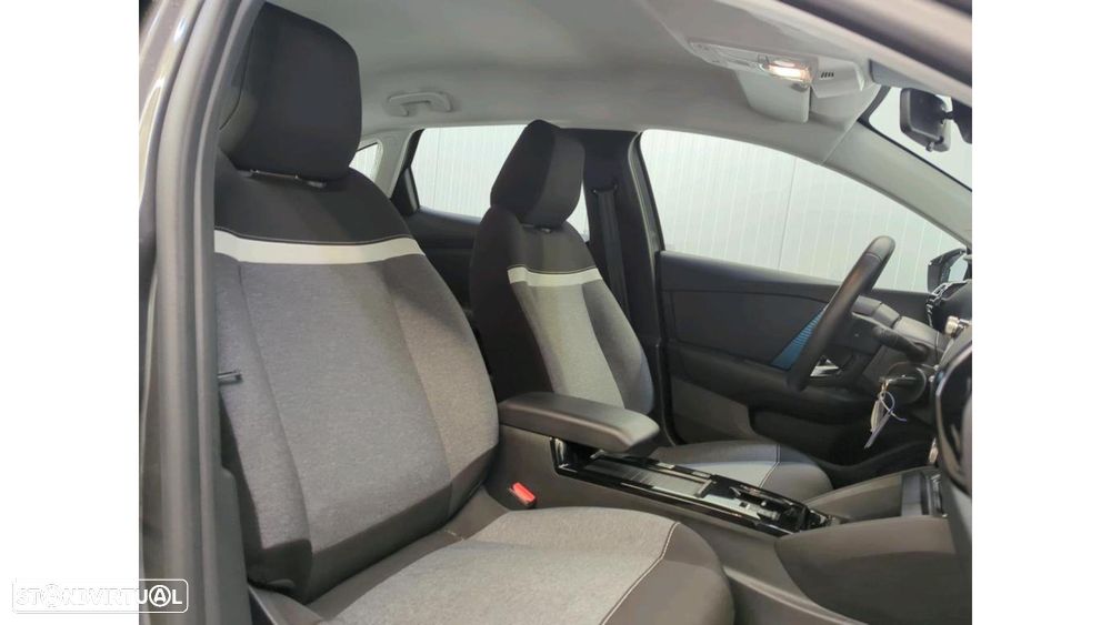 Citroën e-C4 X - 7