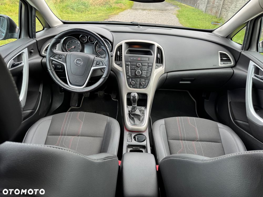 Opel Astra 1.4 Turbo Sports Tourer ecoFLEX Start/Stop 150 Jahre - 9