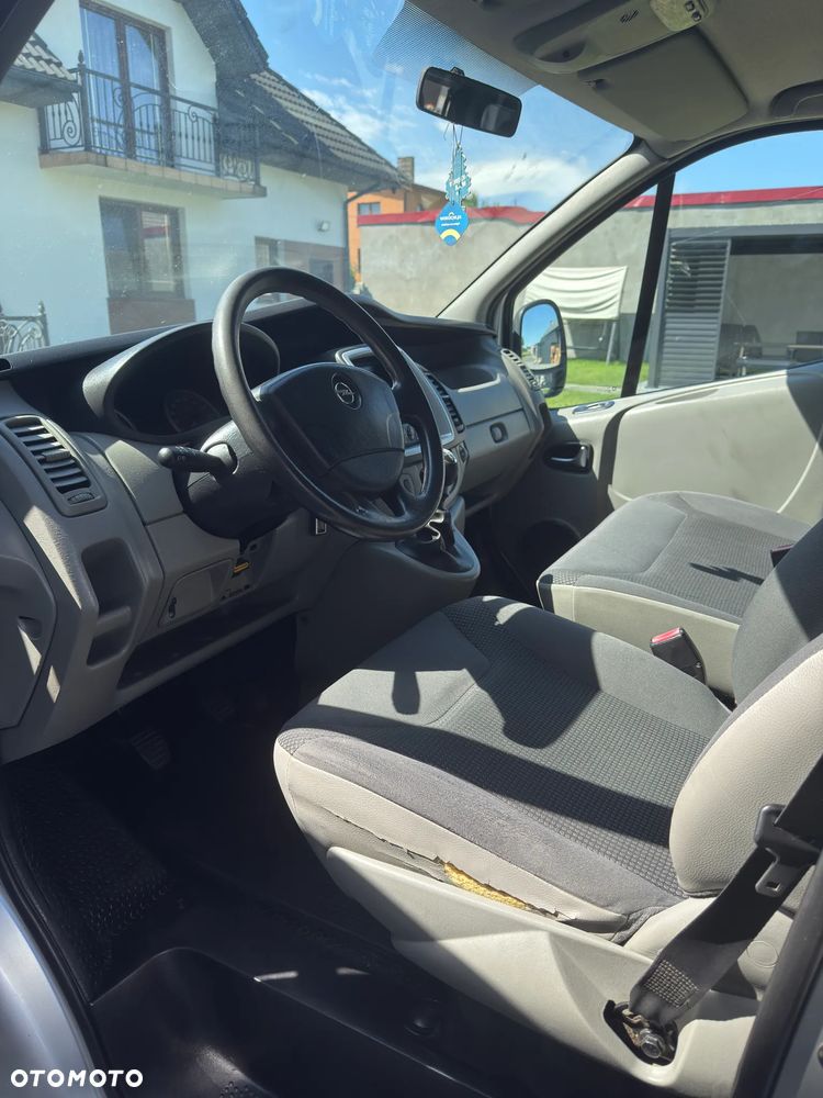 Opel VIVARO - 16