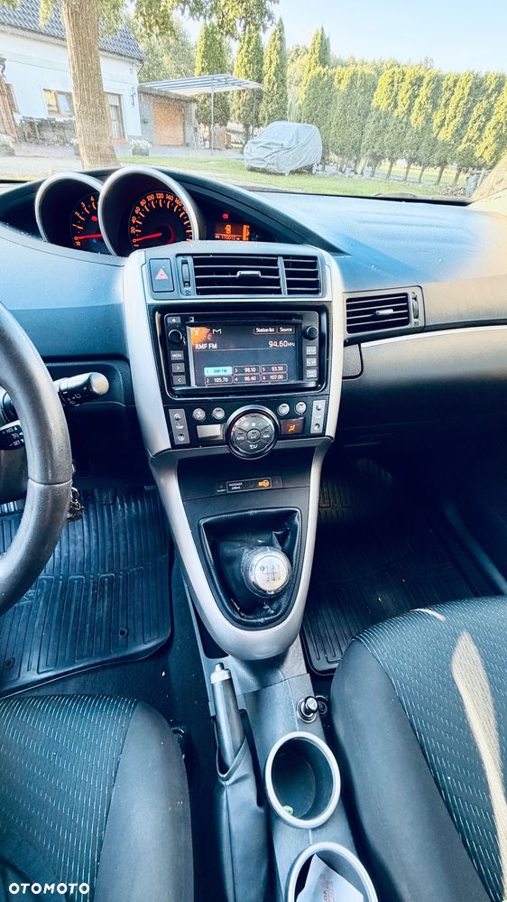Toyota Verso 2.0 D-4D Sol - 8