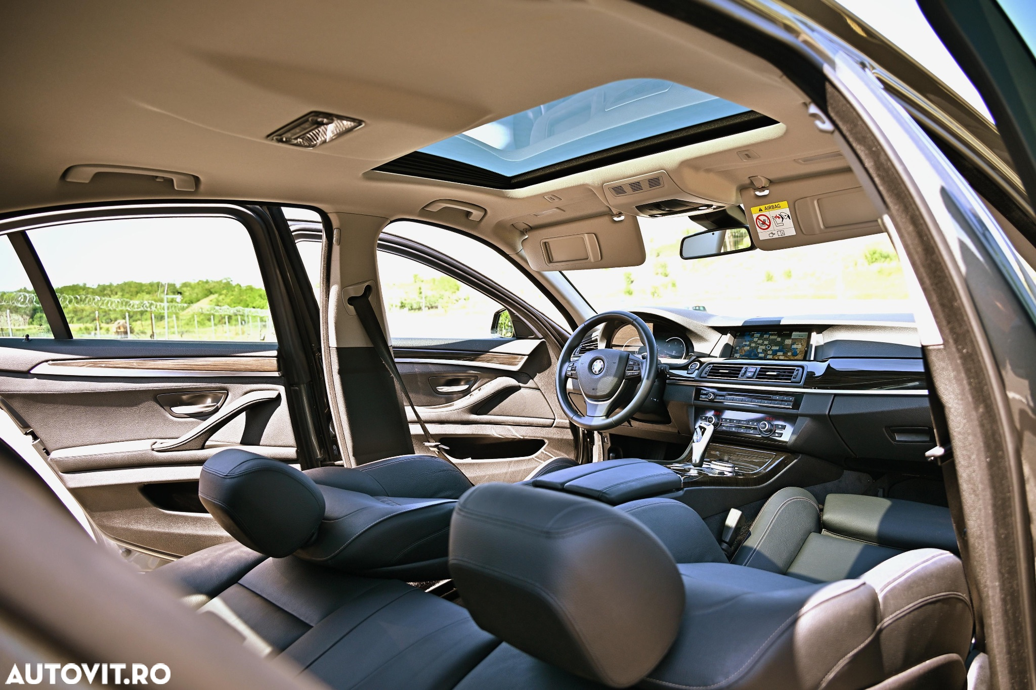 BMW Seria 5 520d xDrive AT MHEV - 16