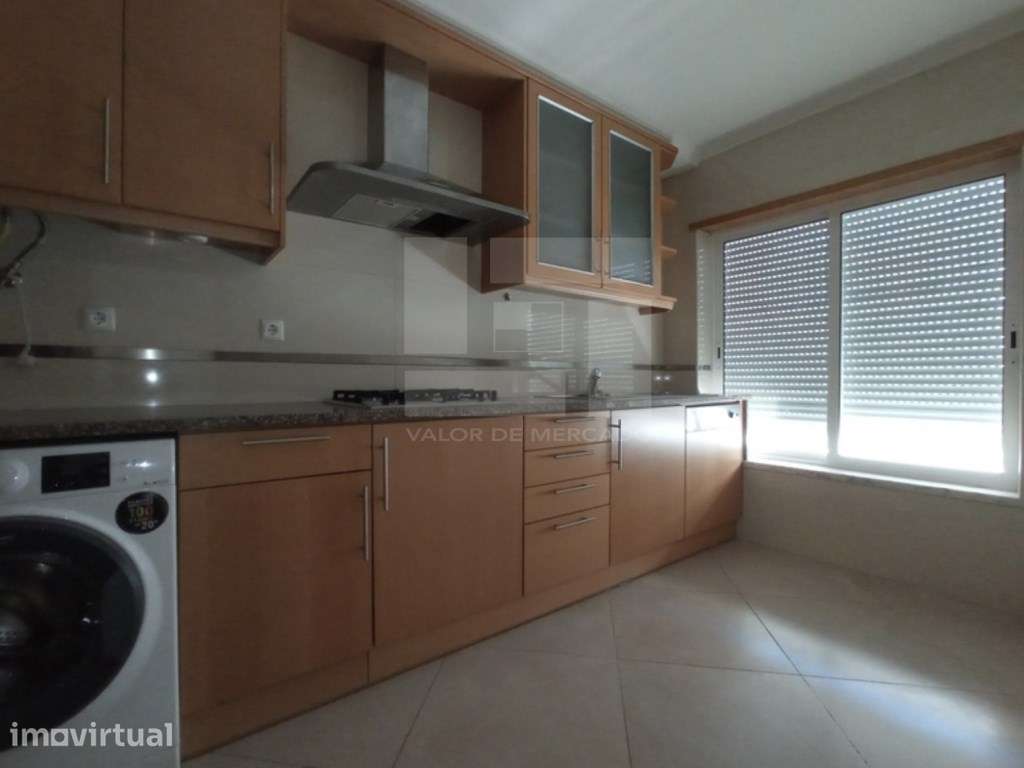 Apartamento T2 em São Clemente, Loulé: 113m², elevador, perto de tudo. - Grande imagem: 5/38