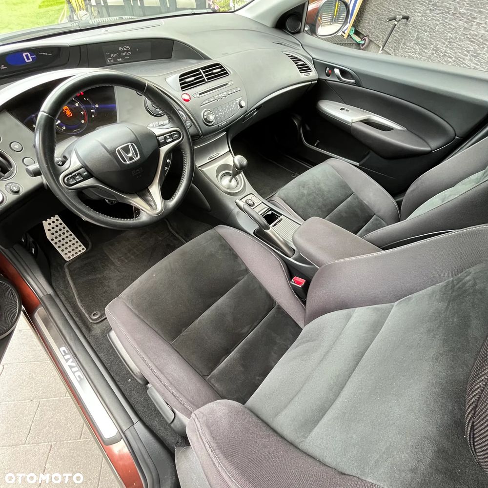 Honda Civic 1.8i-VTEC Sport - 15