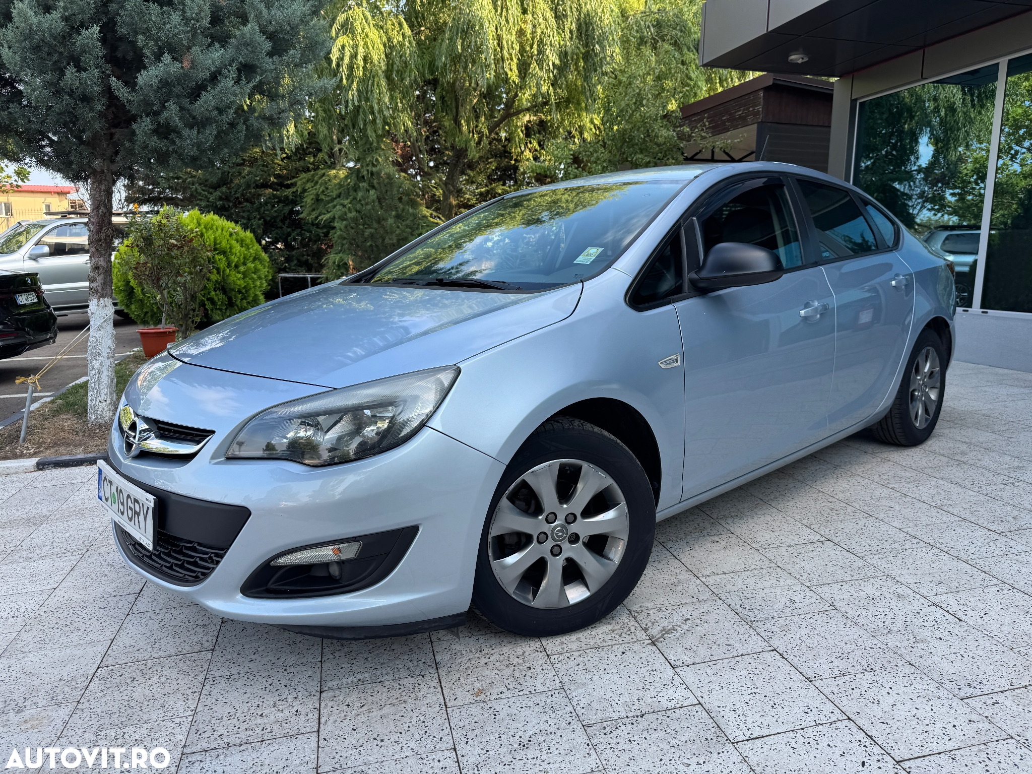 Opel Astra - 20