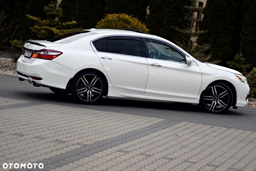 Honda Accord - 3