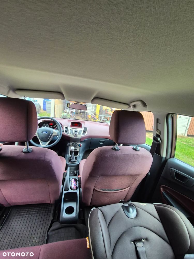 Ford Fiesta 1.6 TDCi Titanium - 8