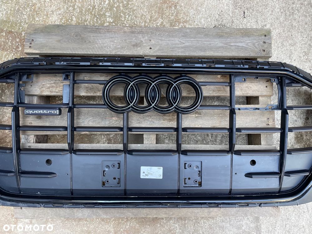 ATRAPA CHŁODNICY GRILL PRZÓD AUDI Q8 4M8 S LINE 4M8853651AQ 4M8853651AS - 2