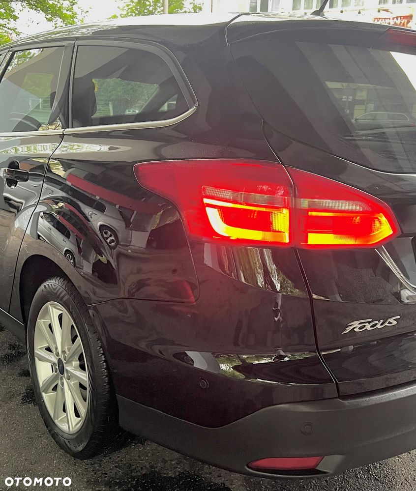 Ford Focus 1.0 EcoBoost STart-Stopp-System TITANIUM - 10