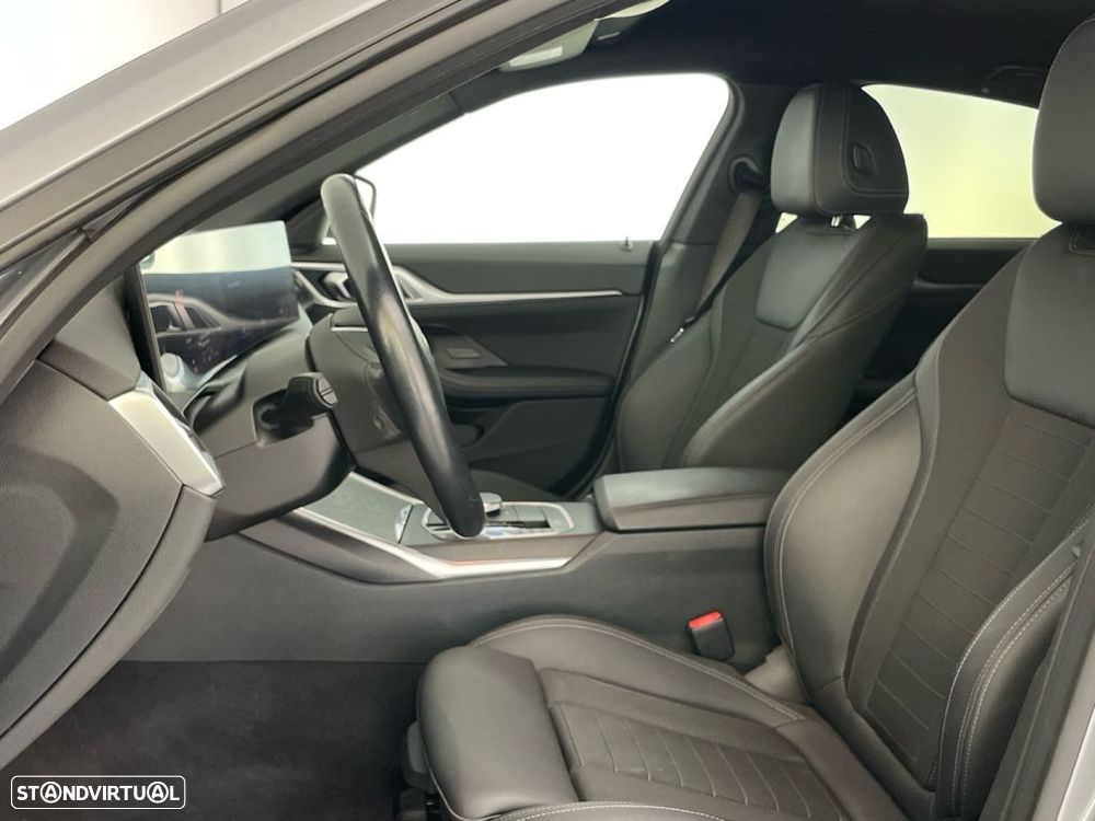 BMW i4 eDrive40 - 17