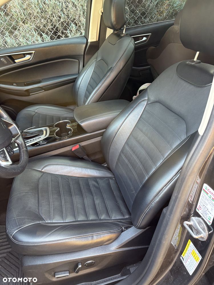 Ford Edge - 17