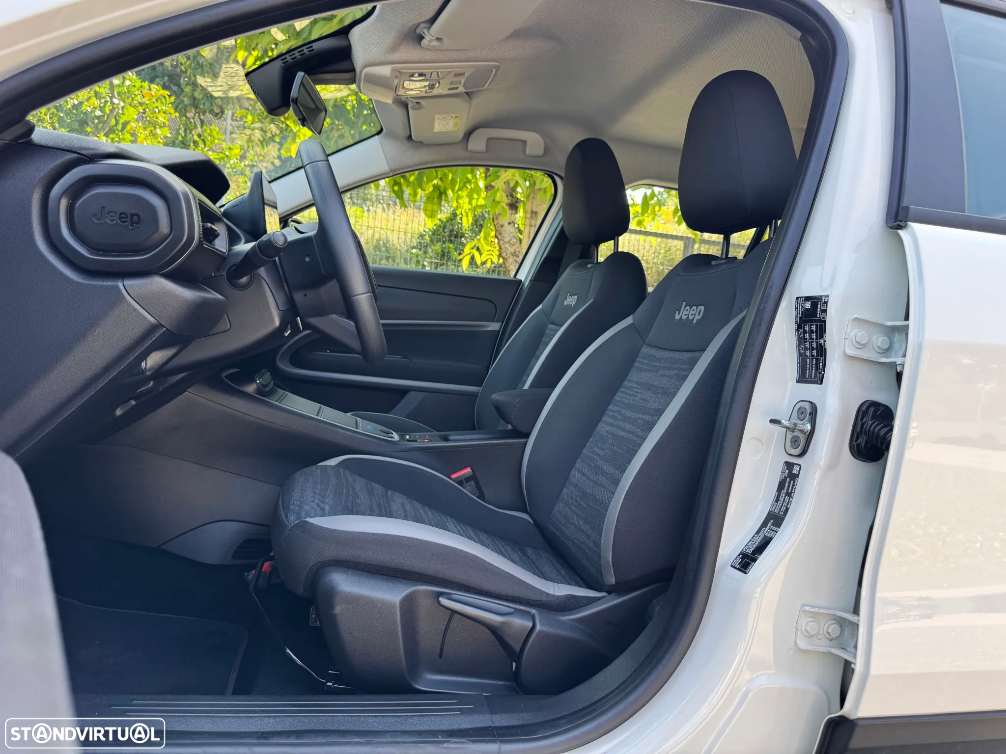 Jeep Avenger 54 kWh Longitude - 5