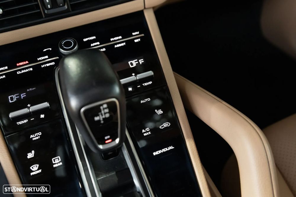 Porsche Cayenne E-Hybrid - 28