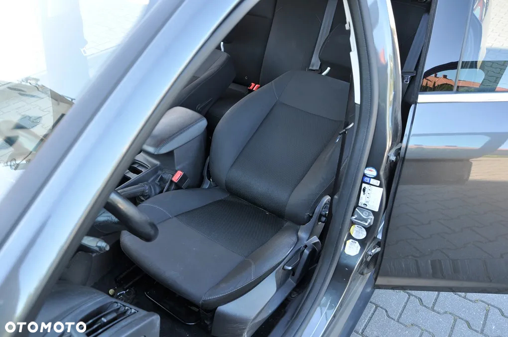 Ford Focus 1.5 TDCi DPF Start-Stopp-System Titanium - 29