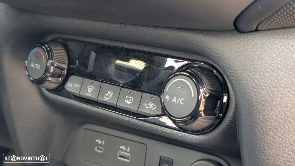 Nissan Juke 1.0 DIG-T N-Connecta DCT - 11